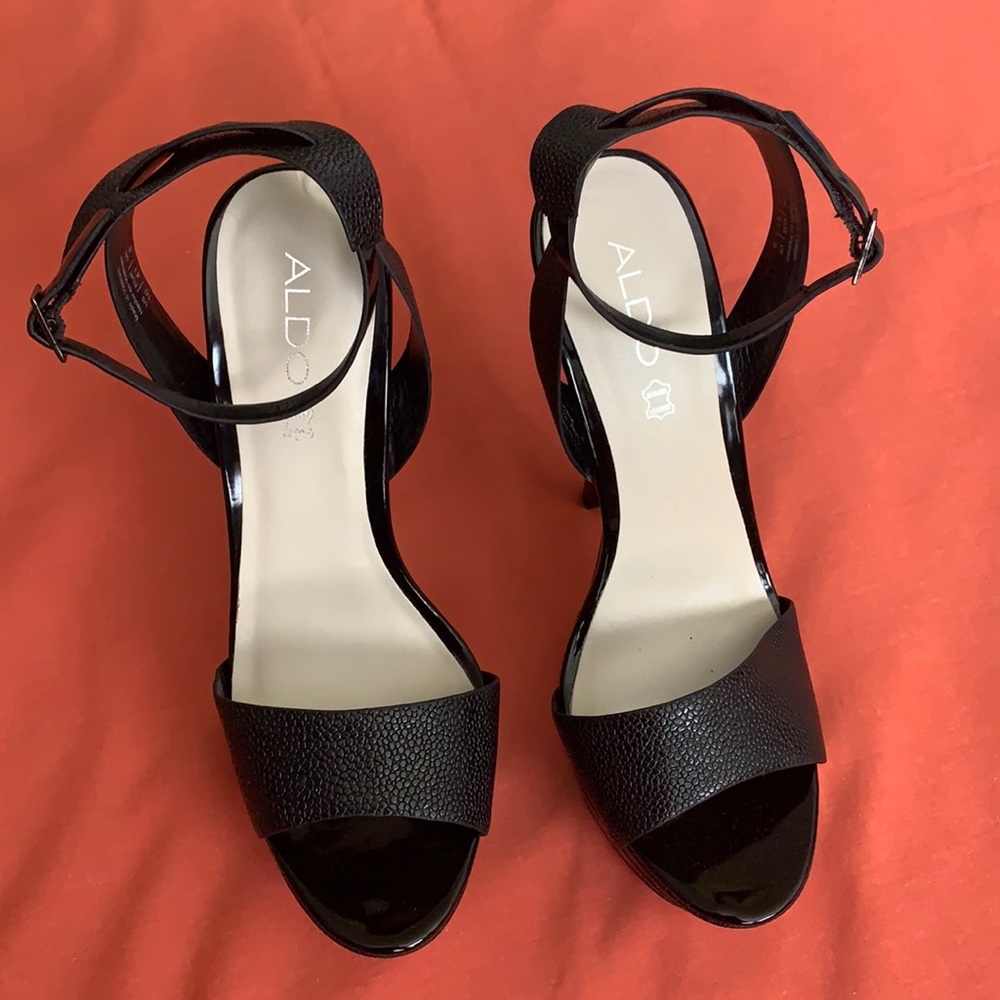 Black ALDO platform heels